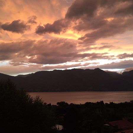 B&B Il Gatto Nero Castelveccana Экстерьер фото