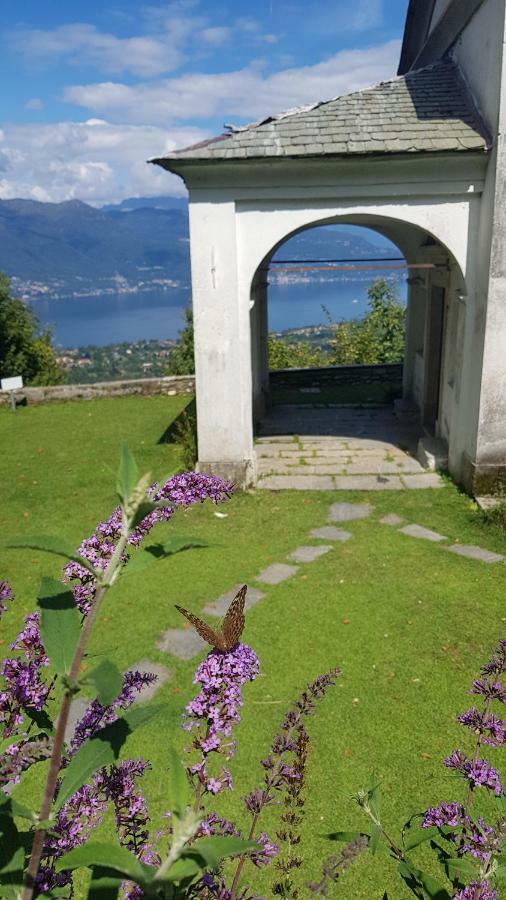 B&B Il Gatto Nero Castelveccana Экстерьер фото