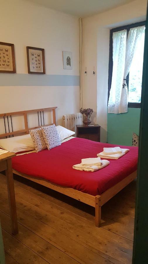 B&B Il Gatto Nero Castelveccana Экстерьер фото