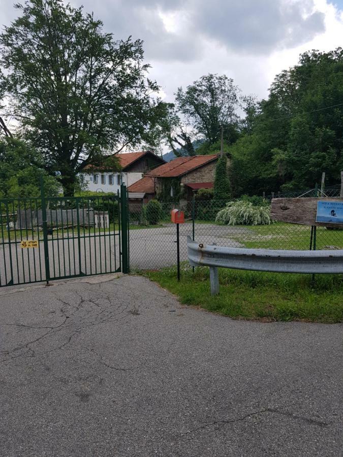 B&B Il Gatto Nero Castelveccana Экстерьер фото
